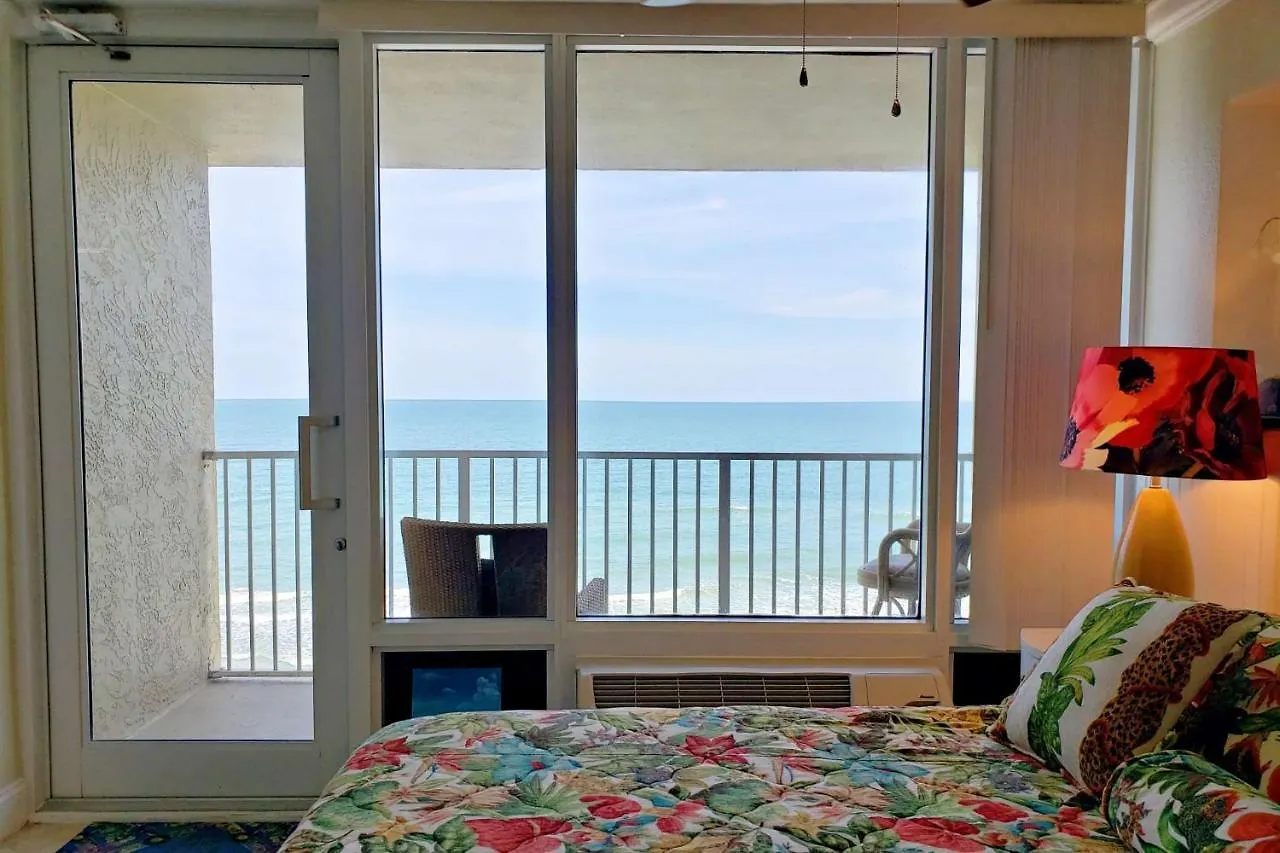 Pirates Cove Condo Unit #706 Daytona Beach Shores Holiday home
